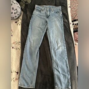 women’s levi’s straight jeans